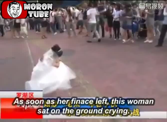 Video :She finds herself alone after pushing her fianc&eacute; to the edge